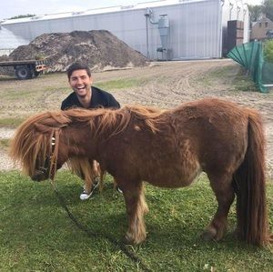 Meet your Posher, Alex